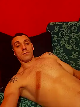 Snapshot of Aian09 chatting on February 1, 2025, 1:44 am Aian09 online show from February 1, 2025, 1:44 am