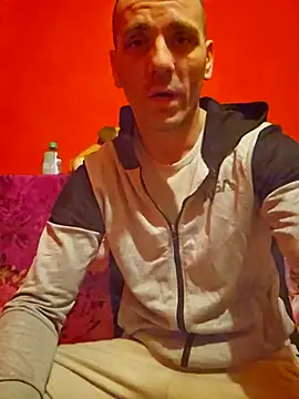 Snapshot of Aian09 chatting on February 23, 2025, 10:49 am Aian09 online show from February 23, 2025, 10:49 am