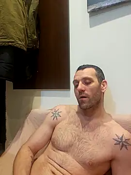 Snapshot of Aian09 chatting on March 20, 2025, 12:19 am Aian09 online show from March 20, 2025, 12:19 am