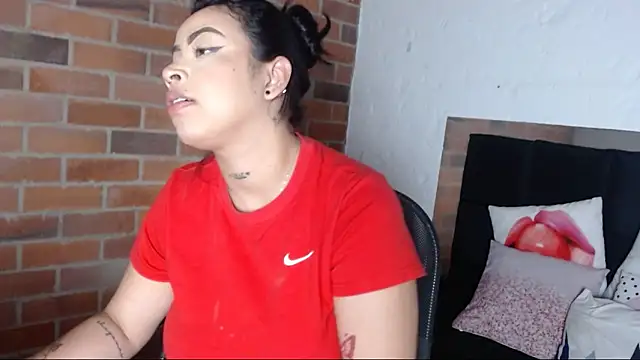 Snapshot of salome__hills1 chatting on January 30, 2025, 9:15 am salome hills1 online show from January 30, 2025, 9:15 am