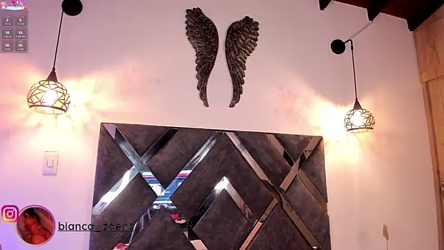 Snapshot of Bianca_zaens2 chatting on December 16, 2025, 2:44 pm Bianca zaens2 online show from December 16, 2025, 2:44 pm