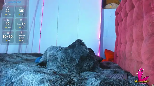 Mracialatina online show from November 17, 2025, 8:58 pm