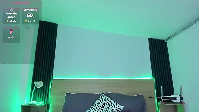 Chiqui milk  online show from October 30, 2025, 7:14 pm