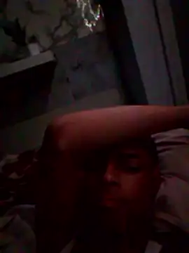 Jefrey1113 online show from April 15, 2026, 11:49 pm