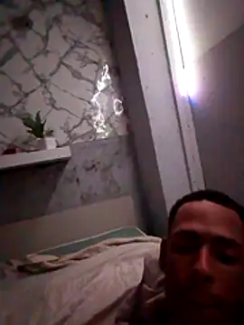 Jefrey1113 online show from April 18, 2026, 8:20 pm