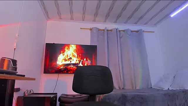 bower and colucci online show from September 30, 2025, 1:10 am