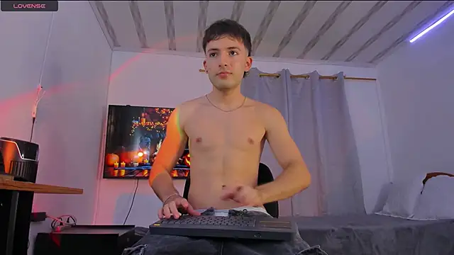 bower and colucci online show from October 29, 2025, 11:17 pm