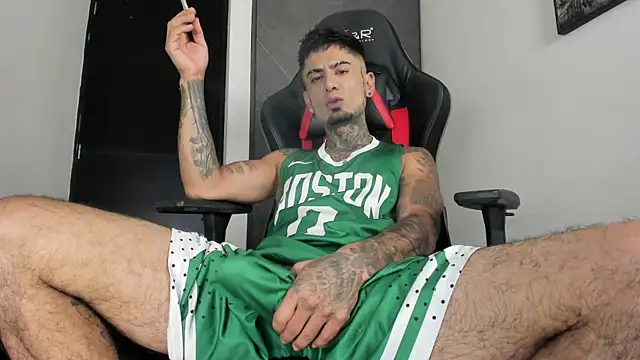 sergiio mesa27 online show from February 16, 2026, 3:41 pm