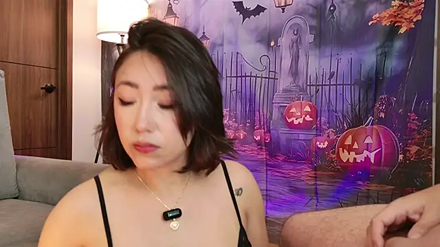 Hot Couple666 online show from October 28, 2025, 4:31 pm