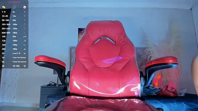 Lissalittlee online show from December 18, 2025, 8:04 pm