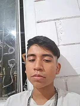 ElGiyuu25 online show from January 8, 2026, 7:43 am