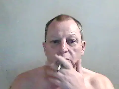 Snapshot of chubbybear2cum chatting on December 22, 2024, 9:00 am chubbybear2cum online show from December 22, 2024, 9:00 am