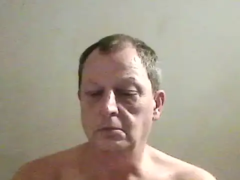 Snapshot of chubbybear2cum chatting on February 1, 2025, 7:26 am chubbybear2cum online show from February 1, 2025, 7:26 am