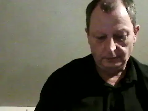 Snapshot of chubbybear2cum chatting on February 3, 2025, 11:47 pm chubbybear2cum online show from February 3, 2025, 11:47 pm