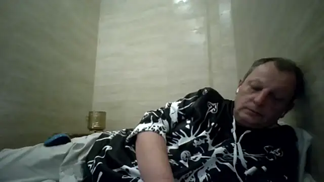 chubbybear2cum online show from January 15, 2026, 4:55 pm