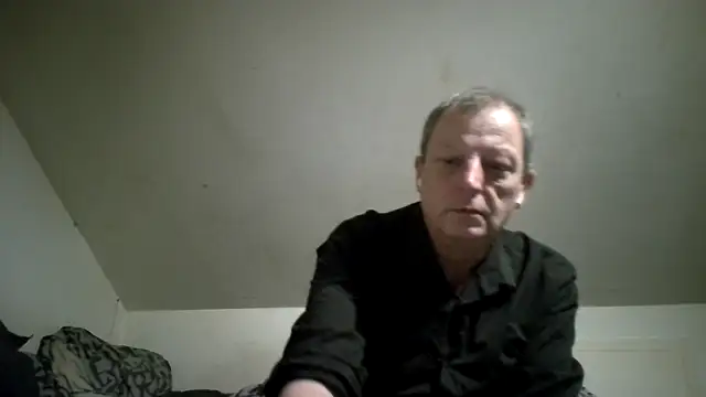 chubbybear2cum online show from February 14, 2026, 11:45 pm