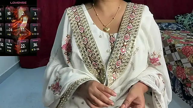 Aishwarya 101  online show from December 15, 2025, 4:11 pm