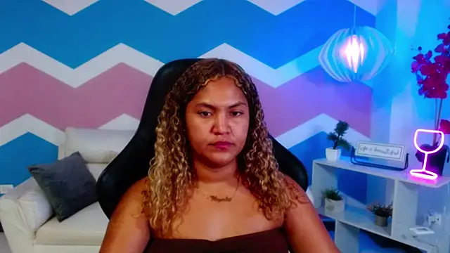 Cristal War online show from January 12, 2026, 11:21 pm