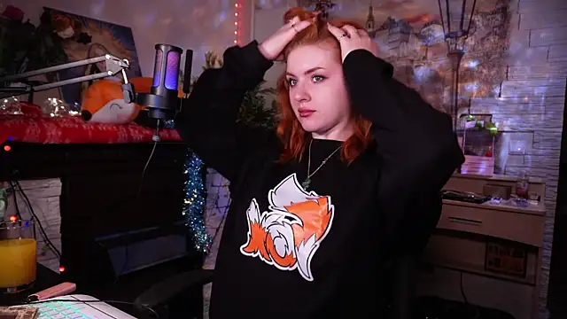 Snapshot of Chriss_Fox chatting on January 14, 2025, 3:15 pm Chriss Fox online show from January 14, 2025, 3:15 pm