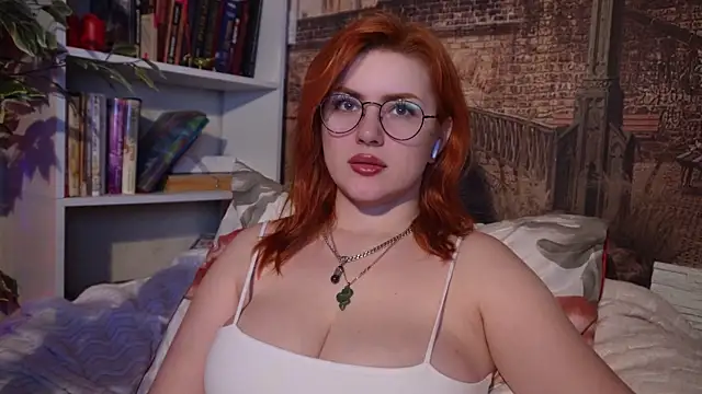 Snapshot of Chriss_Fox chatting on February 17, 2025, 3:20 pm Chriss Fox online show from February 17, 2025, 3:20 pm