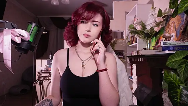 Snapshot of Chriss_Fox chatting on October 22, 2025, 3:23 pm Chriss Fox online show from October 22, 2025, 3:23 pm