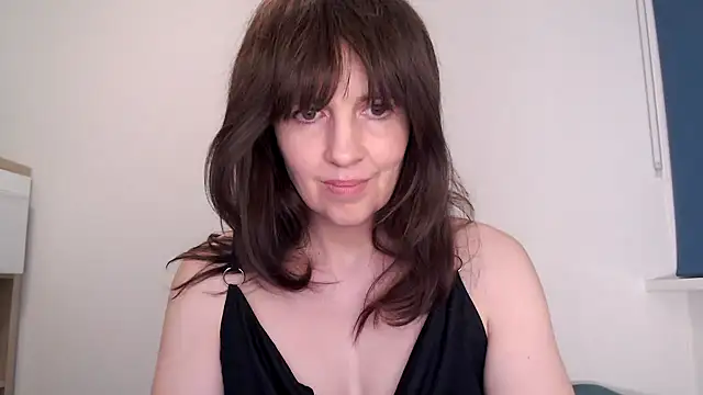 Ella Next Door online show from March 18, 2026, 10:13 pm