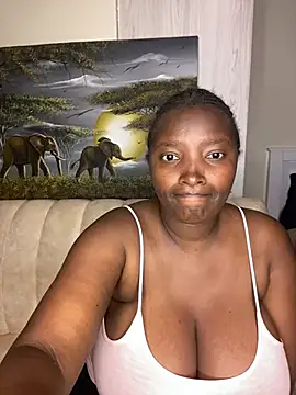 Snapshot of Naughty-sonia2 chatting on February 5, 2025, 5:20 pm Naughty-sonia2 online show from February 5, 2025, 5:20 pm