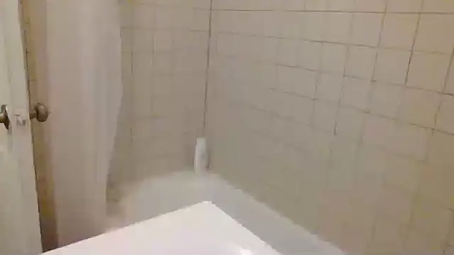 AllLeggs online show from December 6, 2024, 5:09 am