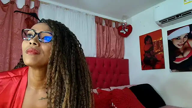 CandyBlackFunXXX online show from March 21, 2026, 6:18 am