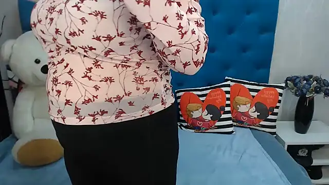 Snapshot of Sexy_MALIKKA chatting on January 20, 2025, 12:49 pm Sexy MALIKKA online show from January 20, 2025, 12:49 pm