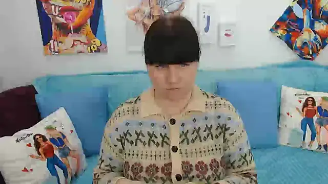 Sexy MALIKKA online show from April 11, 2026, 7:45 am