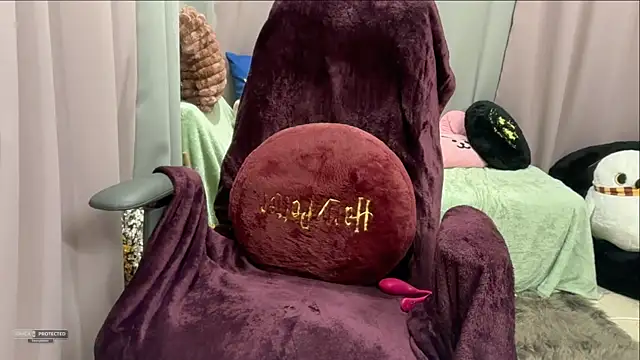 Snapshot of Unique-Beauty chatting on February 28, 2026, 5:03 pm Unique-Beauty online show from February 28, 2026, 5:03 pm