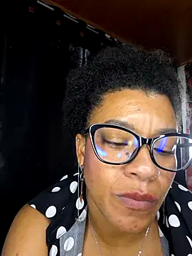 Selket11 online show from March 2, 2025, 11:18 am