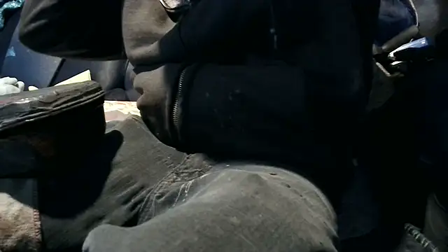 robeaulieu02 online show from January 16, 2025, 8:54 am