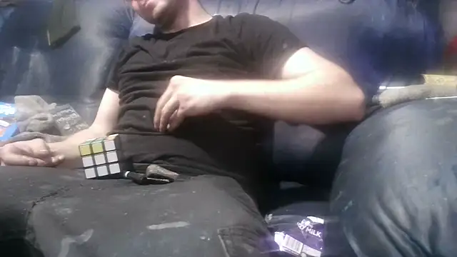 robeaulieu02 online show from February 24, 2025, 6:16 am