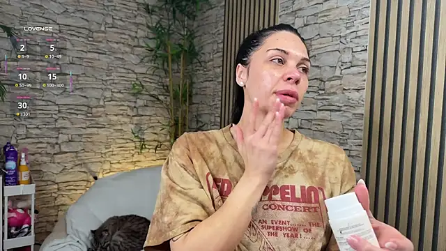 NattyFierros online show from December 22, 2025, 6:16 pm