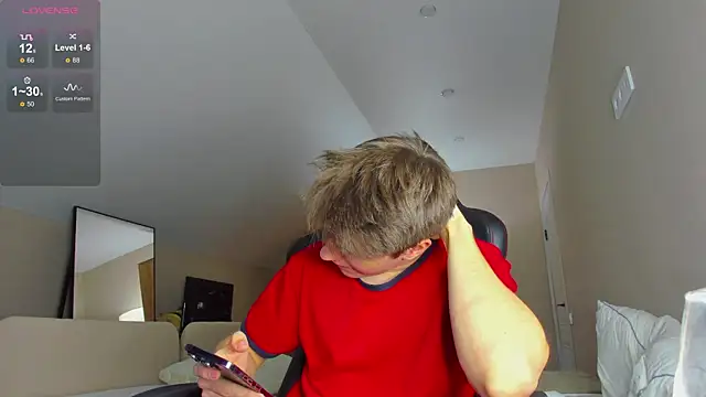 Snapshot of TaisonBrownX chatting on December 22, 2024, 7:42 pm TaisonBrownX online show from December 22, 2024, 7:42 pm