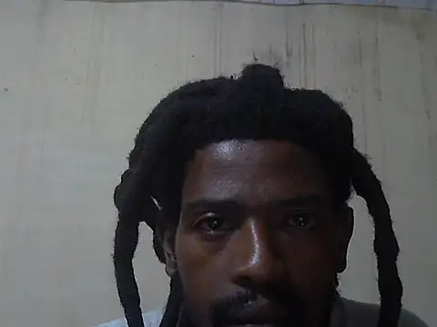 Snapshot of gldnmvsk_XO chatting on February 22, 2026, 10:08 pm gldnmvsk XO online show from February 22, 2026, 10:08 pm