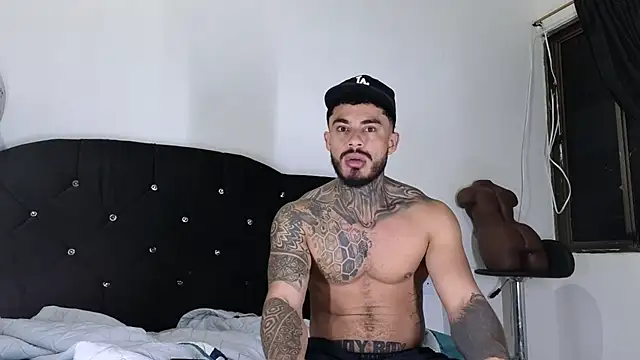 john cartter1 online show from September 18, 2025, 11:01 am