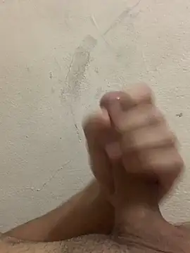 rodrig3105 online show from February 15, 2025, 3:09 am