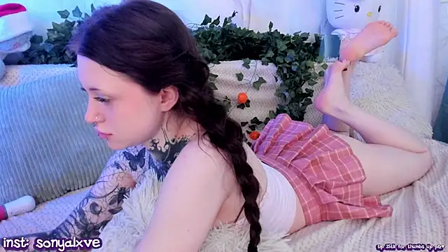 Snapshot of vergillhell chatting on January 12, 2025, 9:30 am vergillhell online show from January 12, 2025, 9:30 am