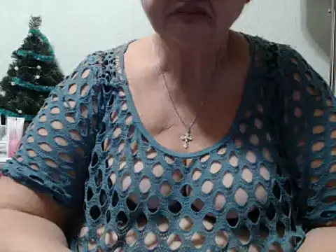 DeniseeRose online show from December 29, 2024, 9:20 pm