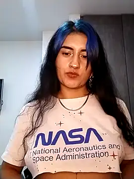 Snapshot of Lilith_Pink chatting on February 11, 2025, 2:03 am Lilith Pink online show from February 11, 2025, 2:03 am