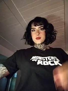 taaylor33 online show from March 30, 2026, 11:06 pm