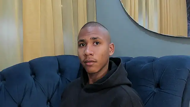 Snapshot of Ethan_Fox11 chatting on January 4, 2025, 2:25 pm Ethan Fox11 online show from January 4, 2025, 2:25 pm