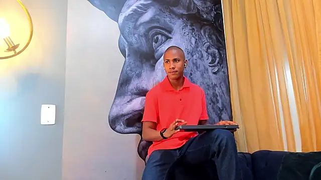 Snapshot of Ethan_Fox11 chatting on January 27, 2025, 2:02 pm Ethan Fox11 online show from January 27, 2025, 2:02 pm