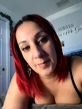 DeeLight124 online show from October 12, 2025, 4:39 pm