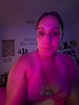 DeeLight124 online show from June 4, 2026, 4:51 am