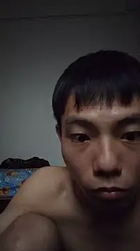 LiuQianXi5726 online show from November 8, 2025, 7:52 am