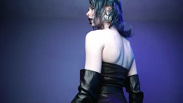 ginger hugs online show from April 10, 2026, 10:14 pm